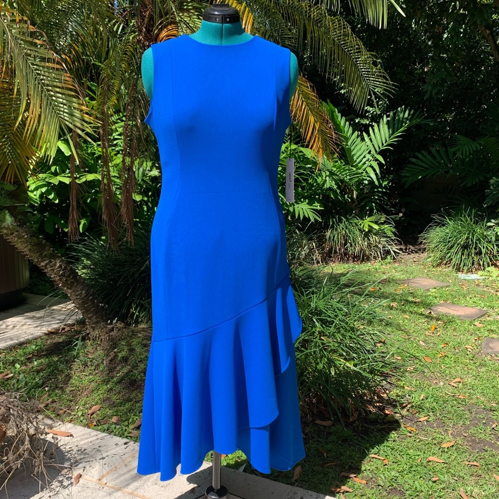CALVIN KLEIN Dress. Size 12. New w Tags.
